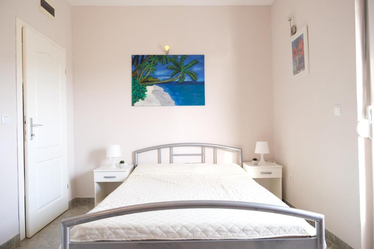 Apartments Jasmina Utjeha Εξωτερικό φωτογραφία
