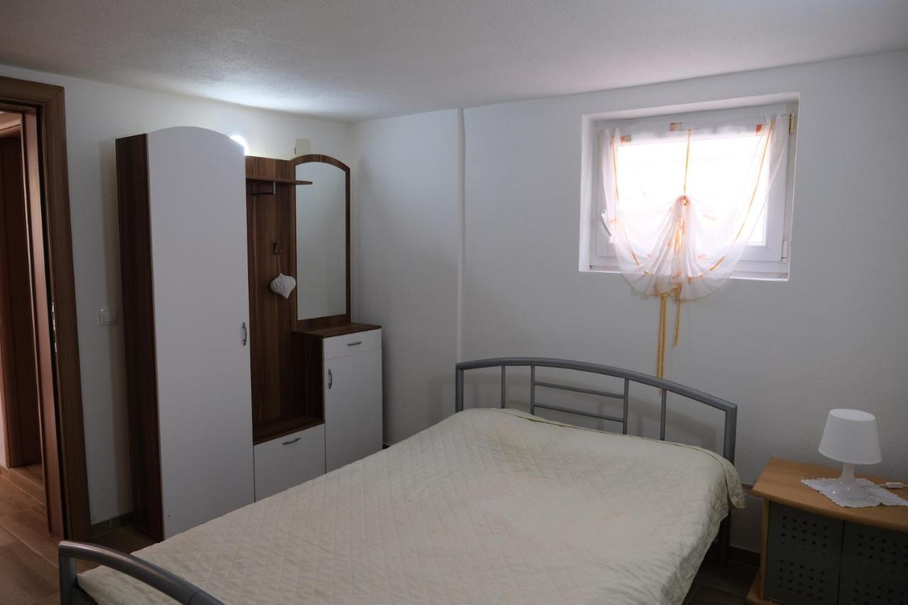 Apartments Jasmina Utjeha Εξωτερικό φωτογραφία