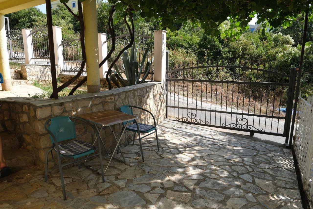 Apartments Jasmina Utjeha Εξωτερικό φωτογραφία